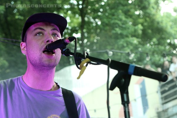 DYE CRAP - 2021-07-01 - PARIS - Terrasse du Trabendo - 